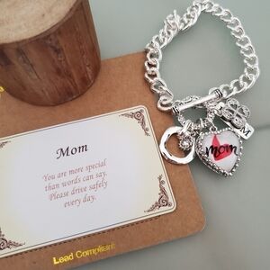 NEW MOM Mother Mama Heart Charm Link Bracelet Silver Color